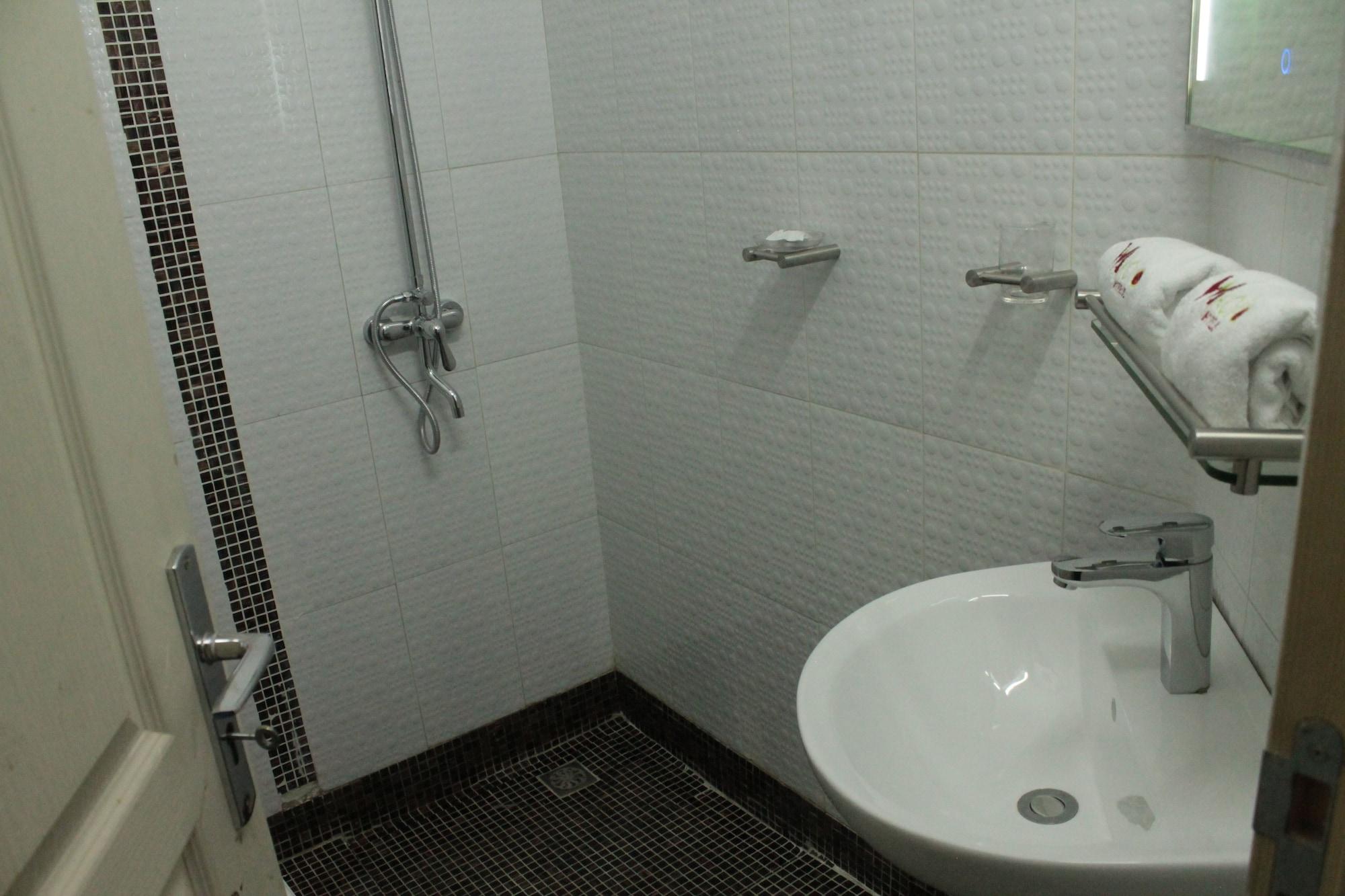 Wakola Hotel Cheikh Anta Dakar Extérieur photo