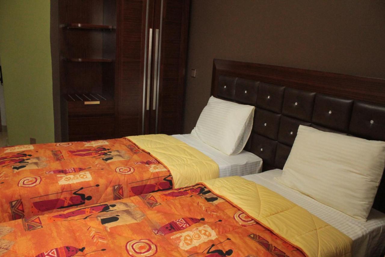 Wakola Hotel Cheikh Anta Dakar Extérieur photo