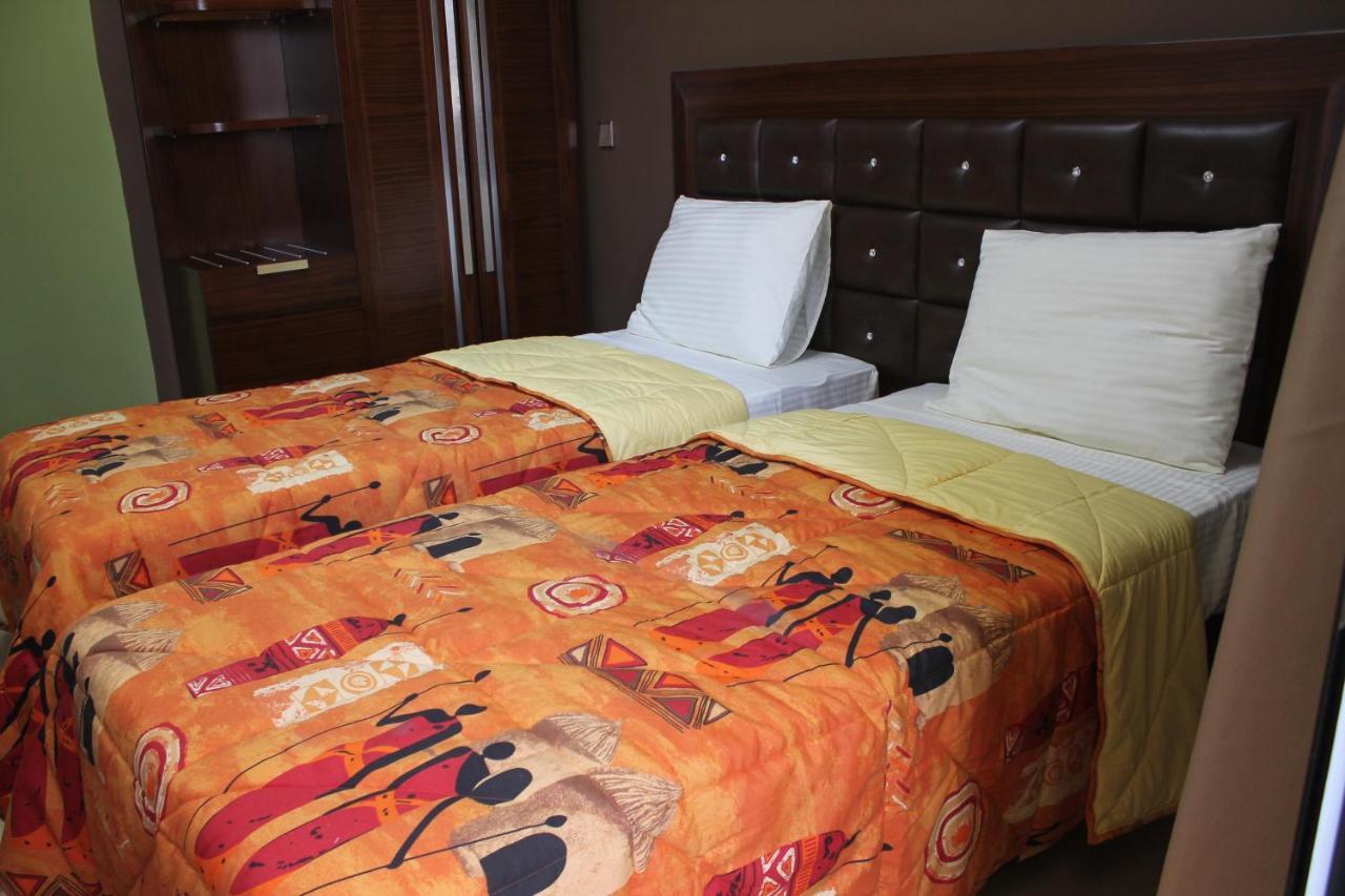 Wakola Hotel Cheikh Anta Dakar Extérieur photo